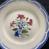Set of 21 Digoin Sarreguemines "Elorn" soup plates