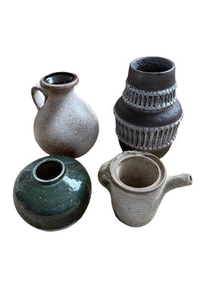 Lot of decorative items