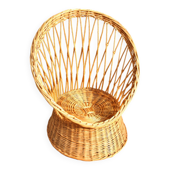 Vintage basket armchair in woven rattan - round seat Design 1960-1970