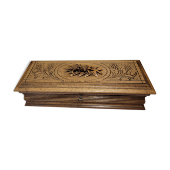 Carved wood antenna jewelry box