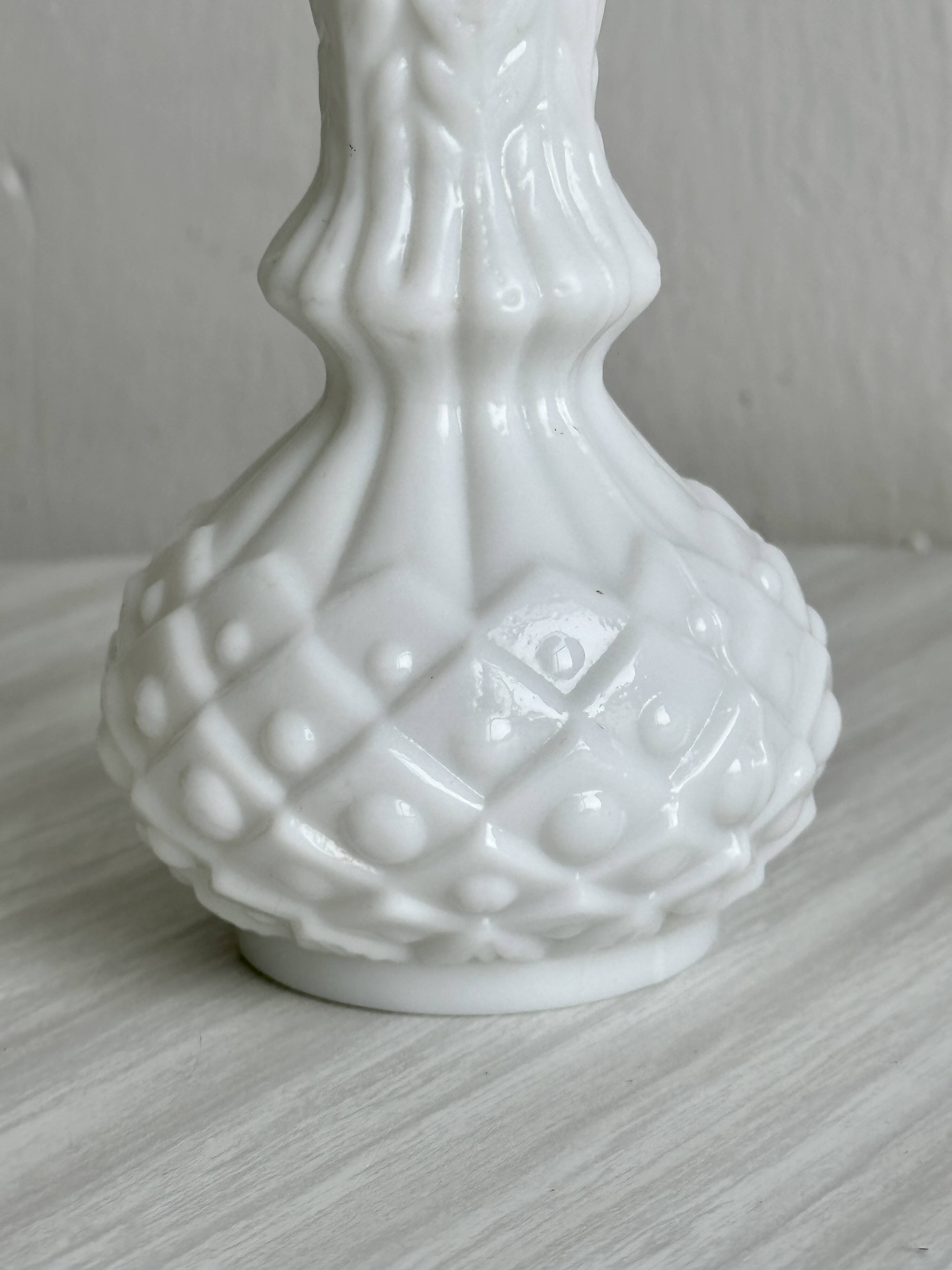White opaline glass soliflore vase