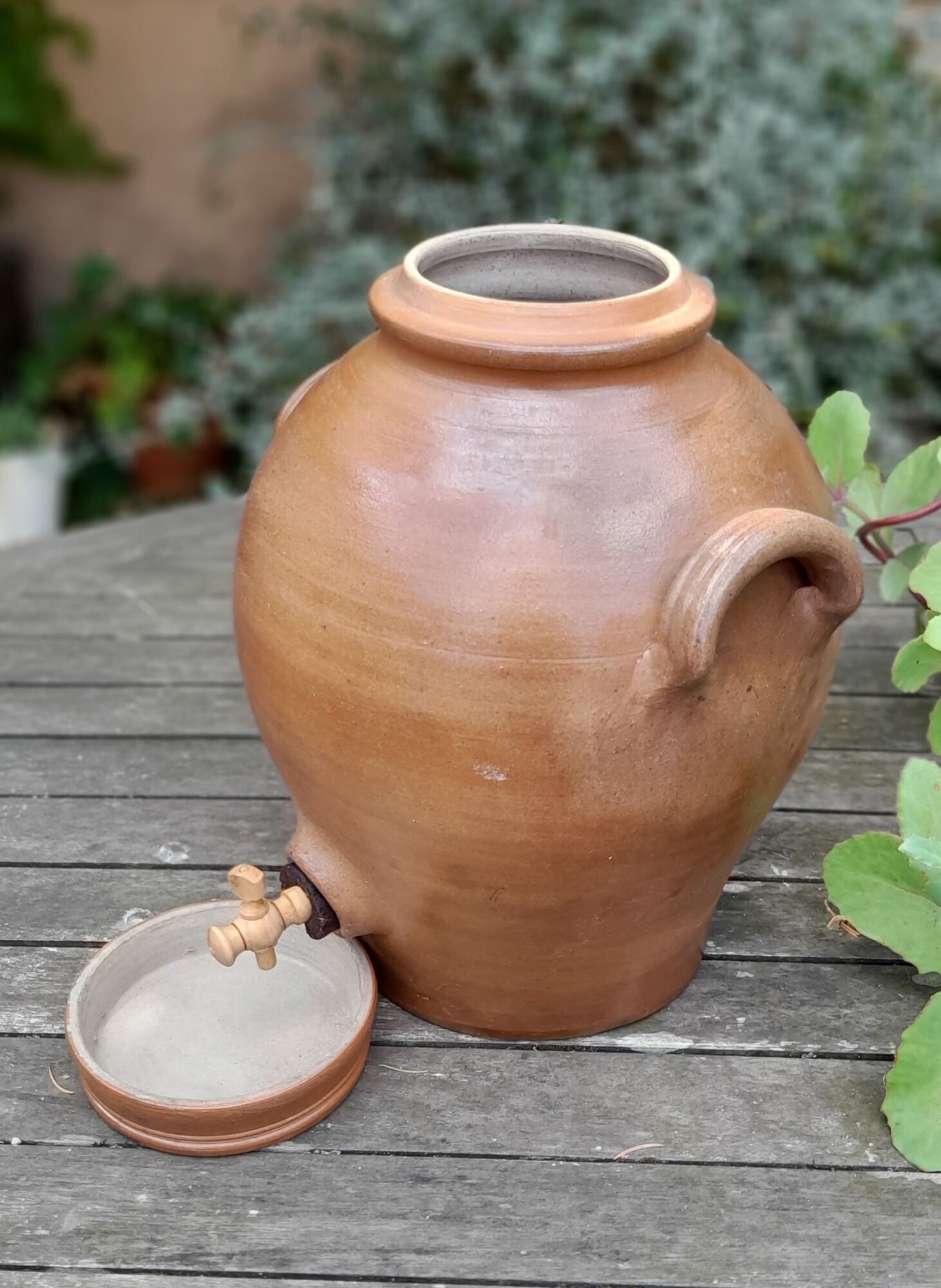 Vinaigrier in sandstone, pottery of the Mottes (La Puisaye), handmade - 7 liters