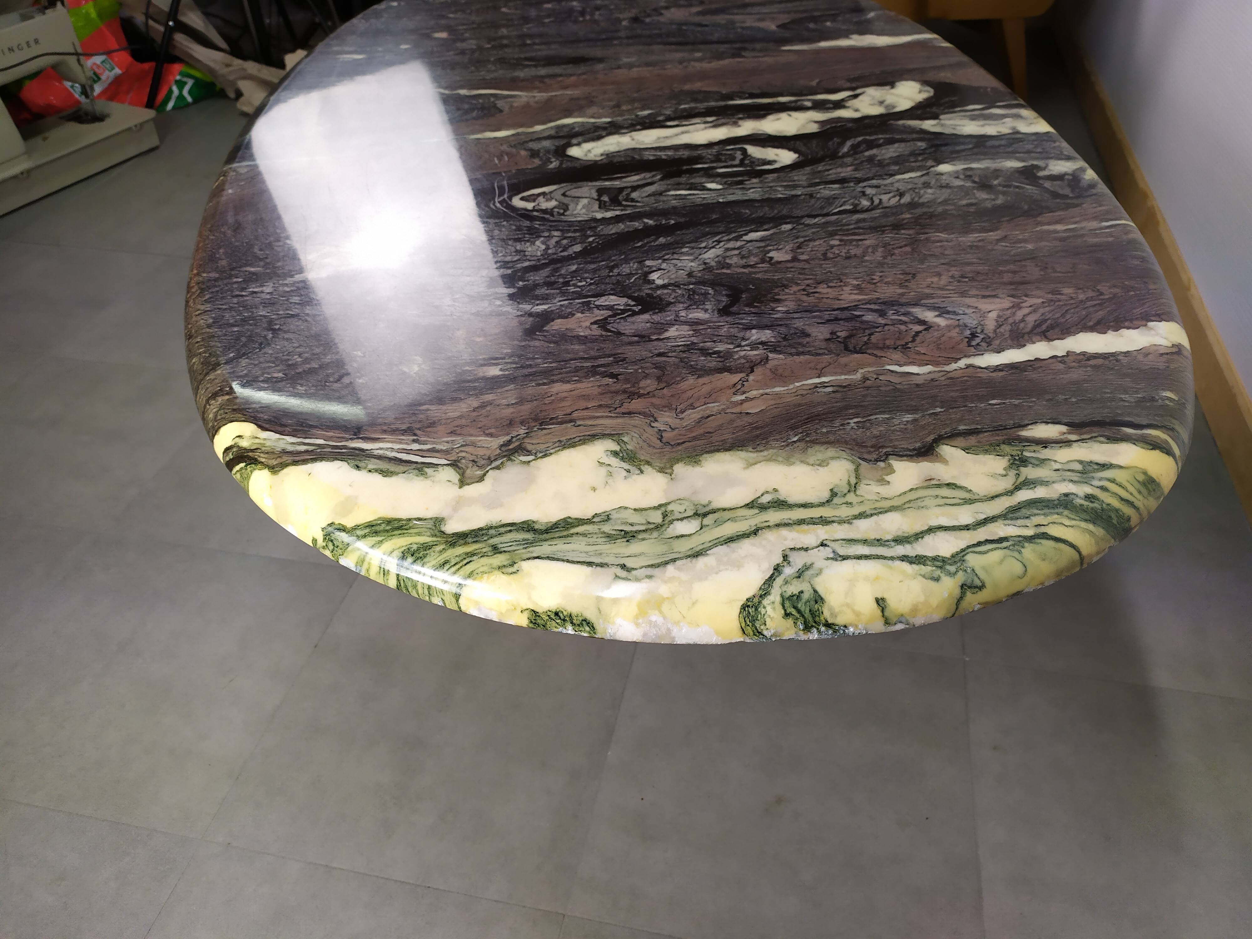 Ancient Oval Marble Coffee Table in Black Granite White Oval