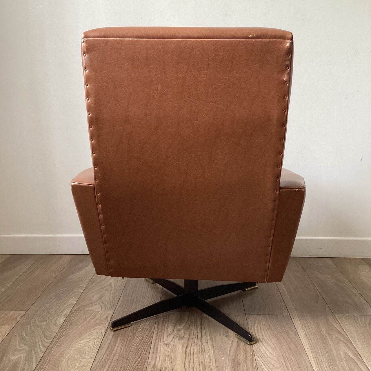 Swivel armchair 70s