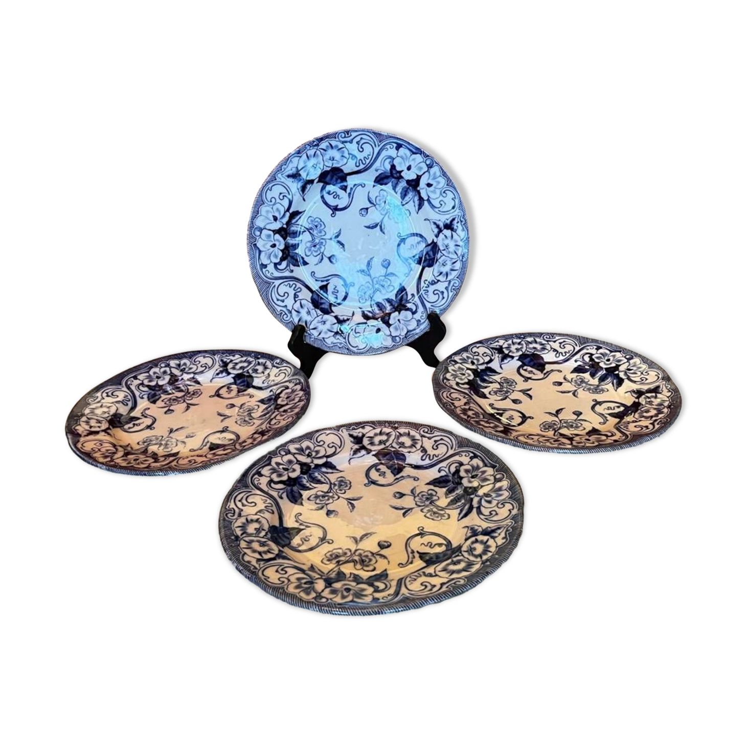 Lot de 4 assiettes  plates Creil Montereau vintage