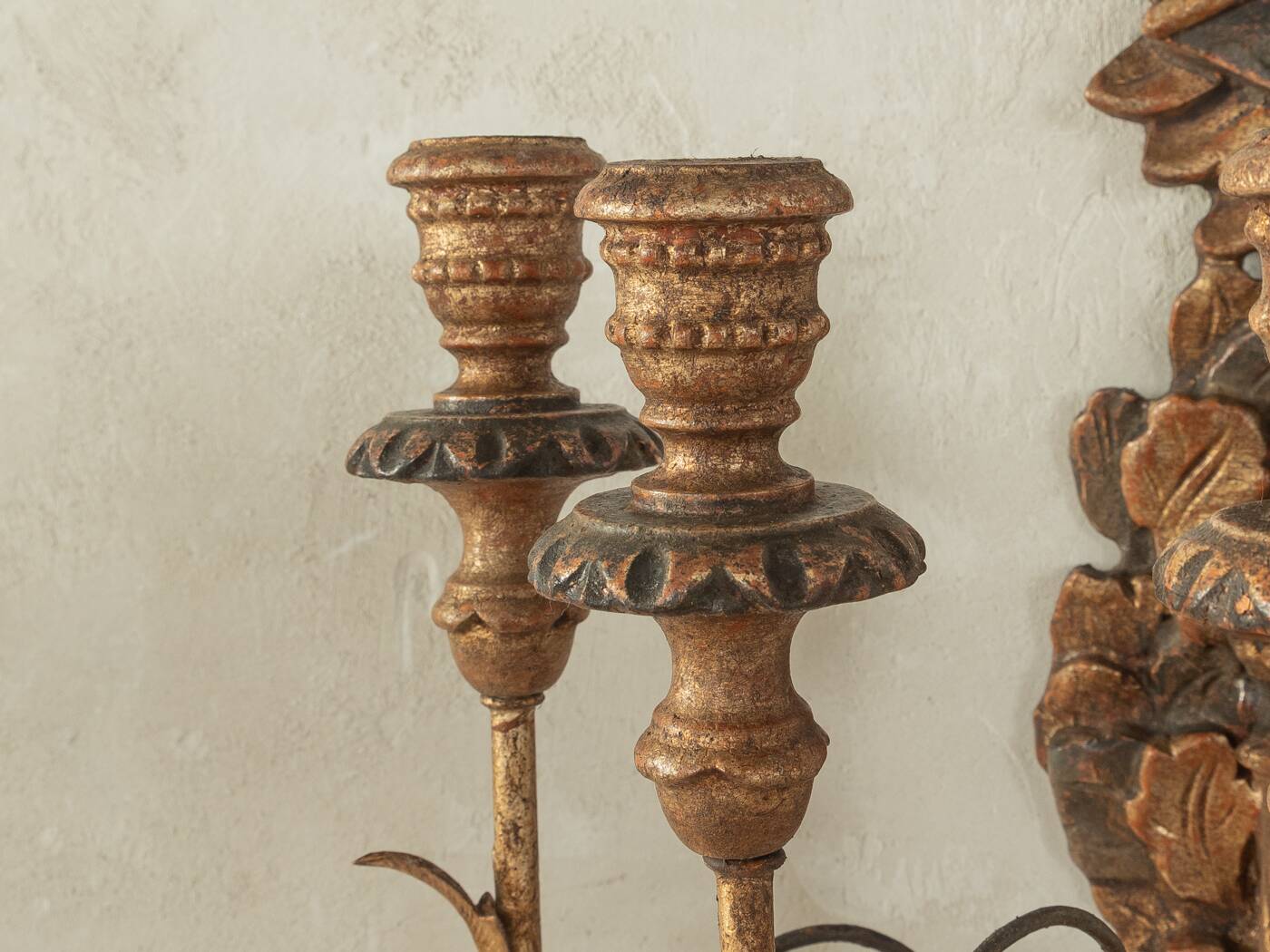 Baroque wall candle holder