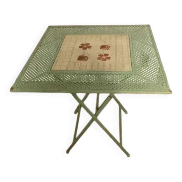 Table pliante vintage.