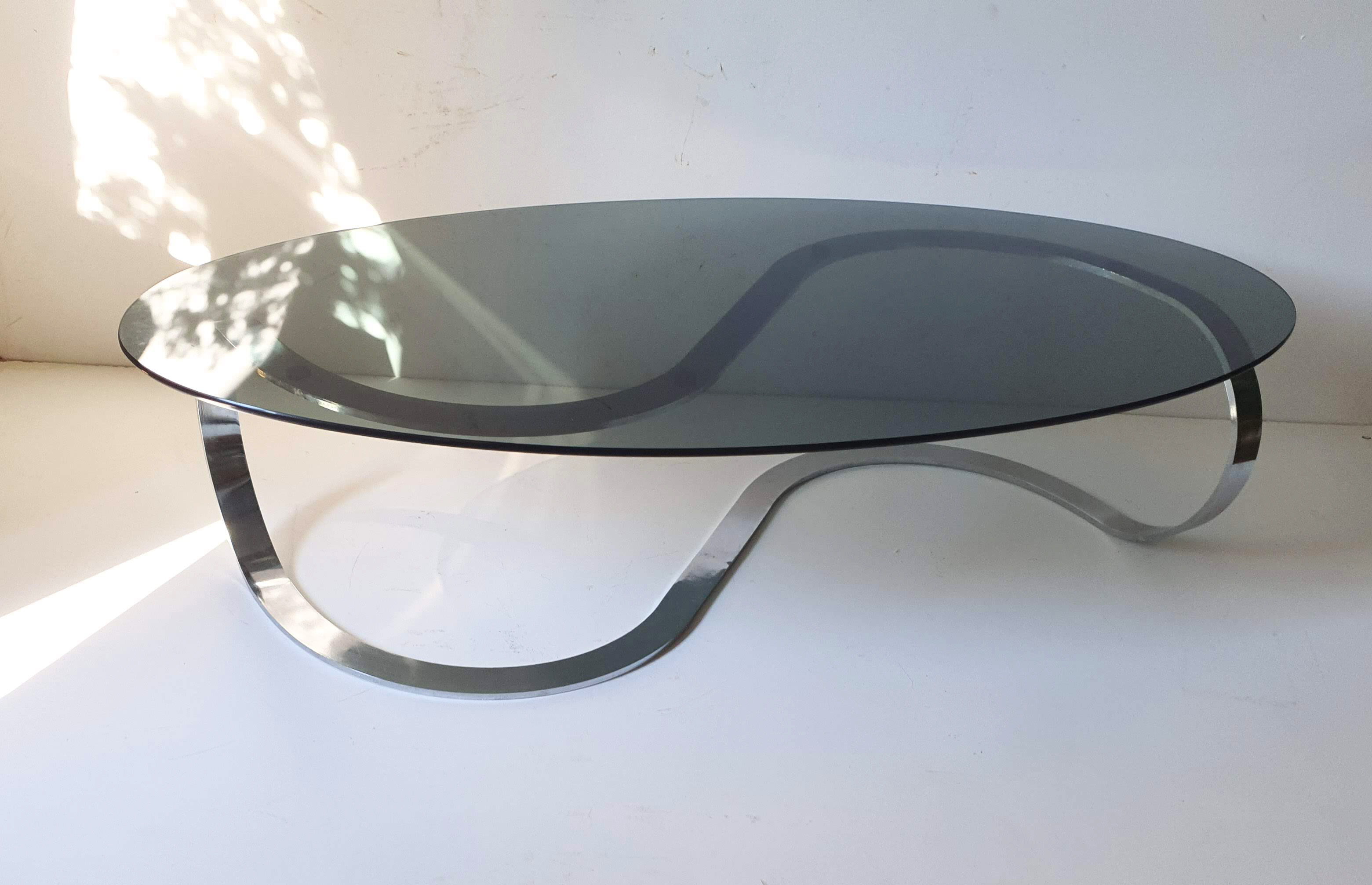 Oval coffee table chrome metal and smoked glass 70s