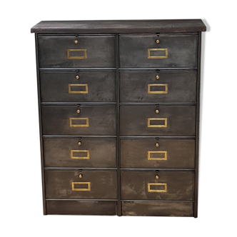 Craft furniture with 10 flaps and brass mimeographs
