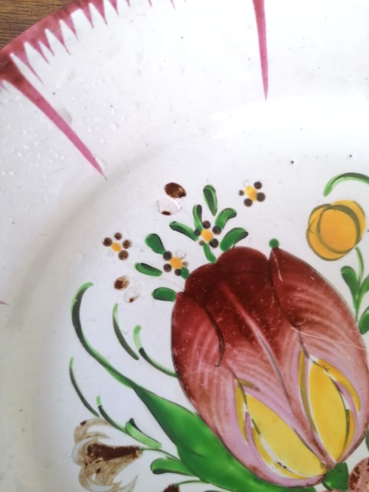 Pair of earthenware plates Les Islettes XIXth century