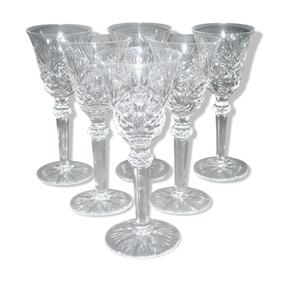 Série de 6 verres à vin en cristal taillé diamant Lemberg ou Saint-Louis 18cm