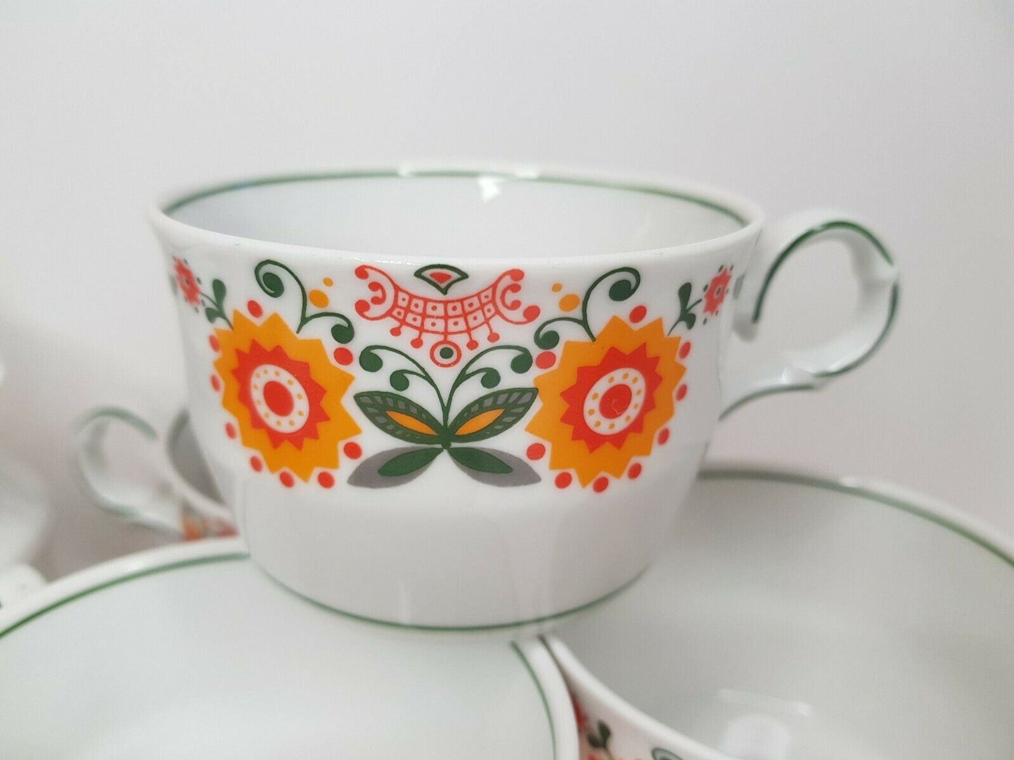 11 cups coffee and sugar pot décor lotus orange 70s