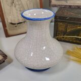Small ceramic vase with cracked look
