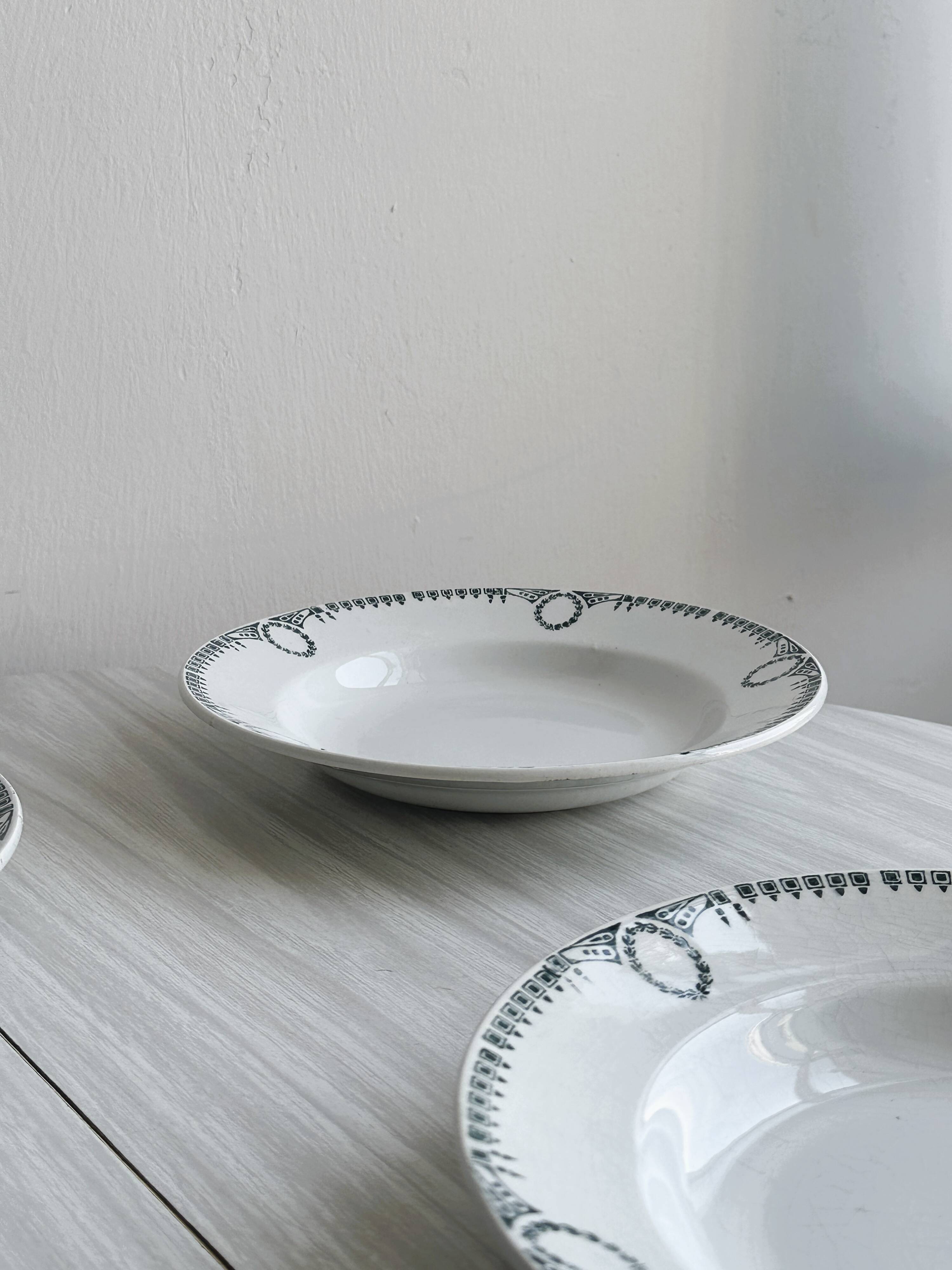 5 iron earthenware soup plates