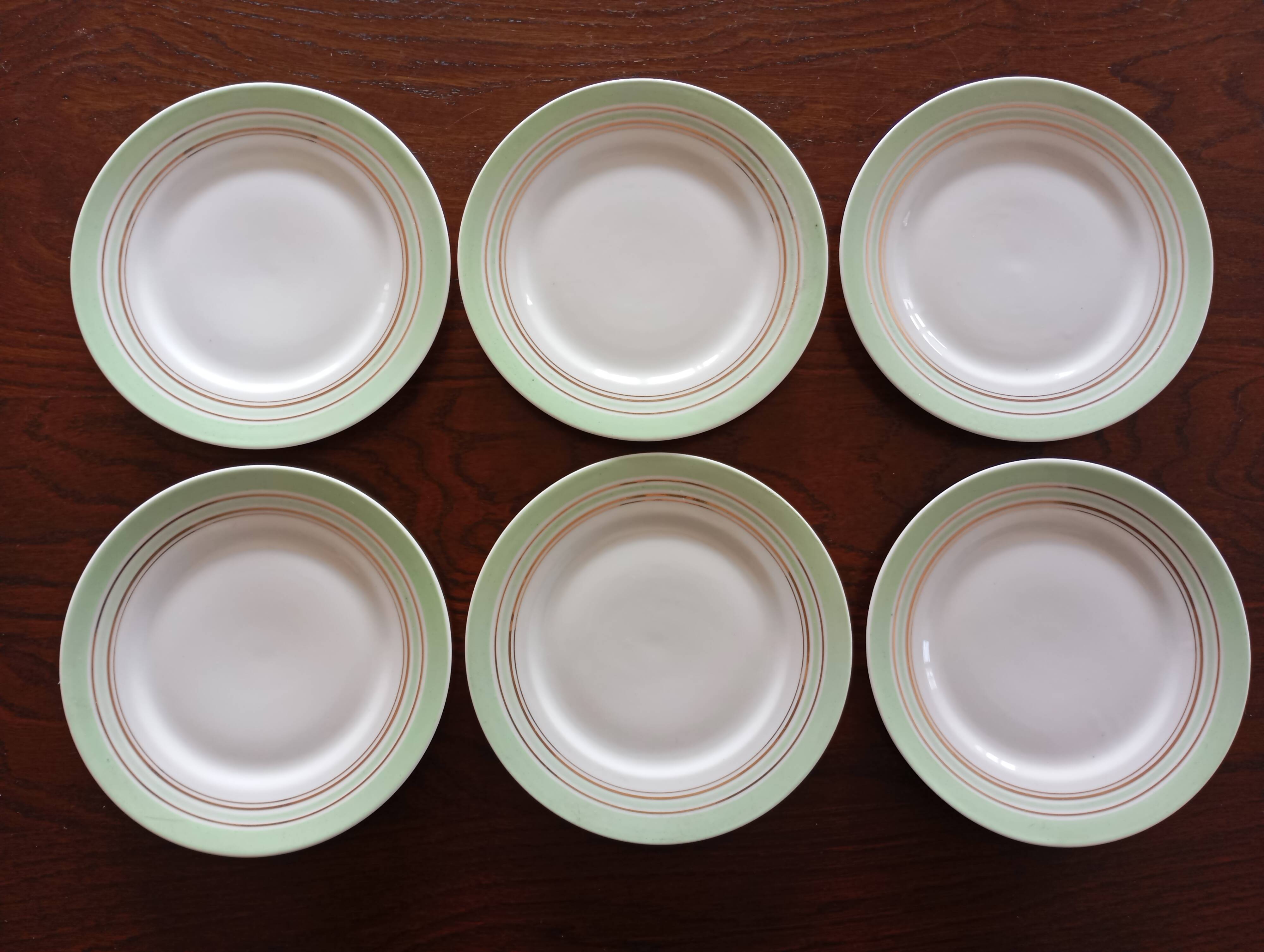 12 assiettes à dessert Descotte Reboisson & Barranger (D.R.B.) Limoges