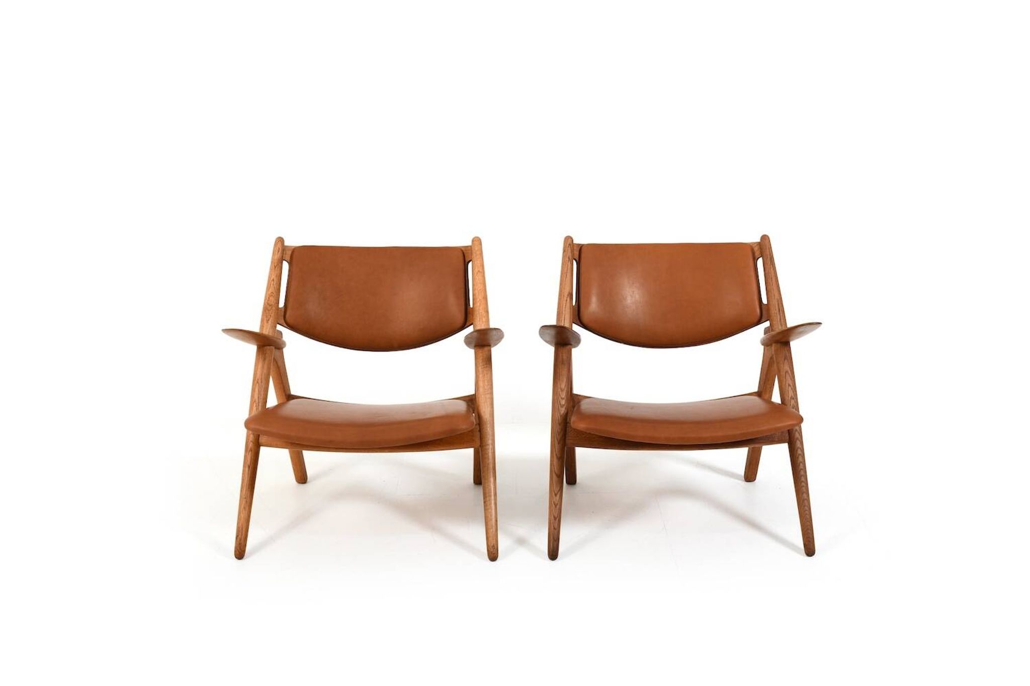 Early Pair CH-28 Oak Easychairs by Hans J. Wegner