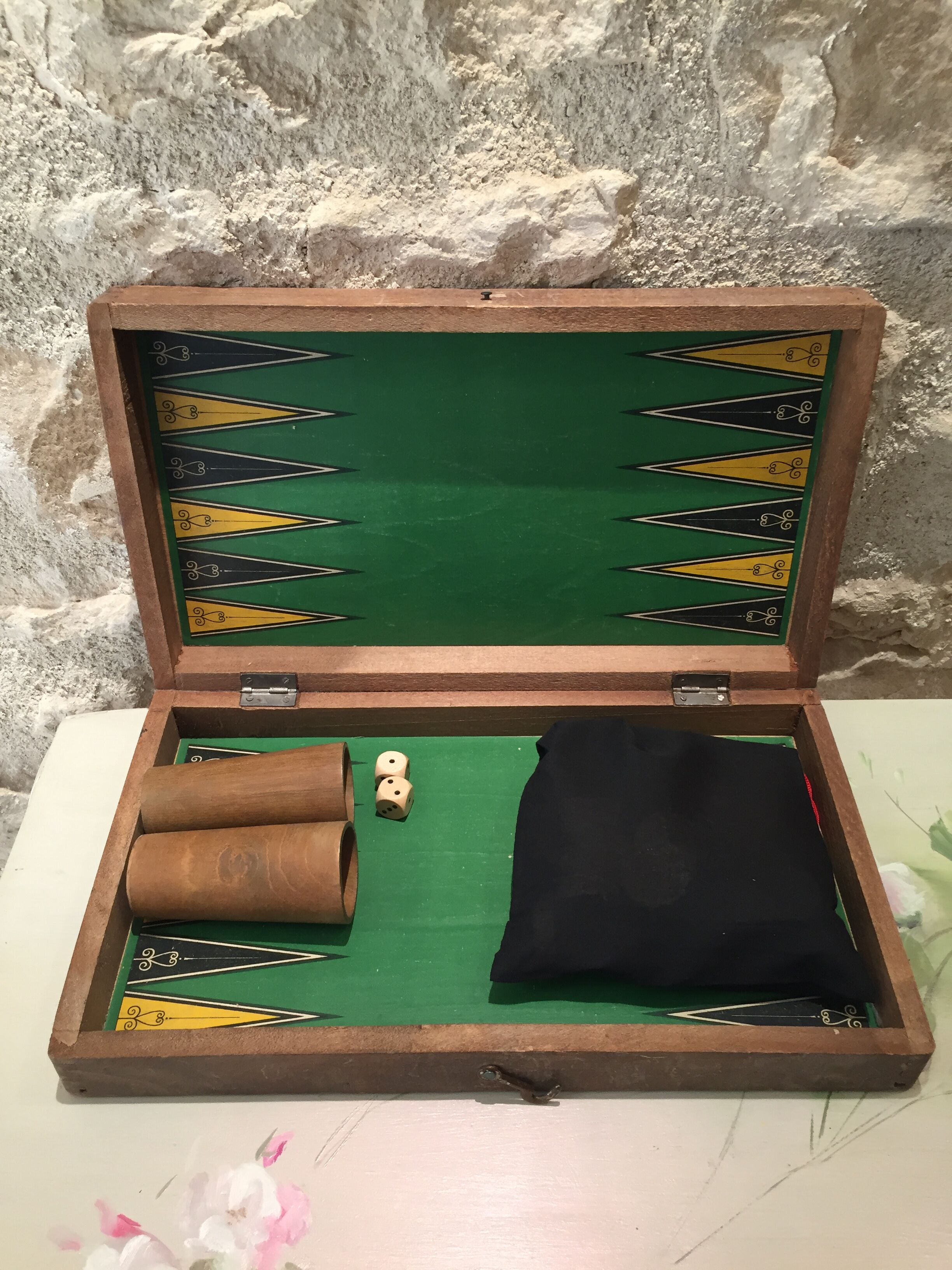 Jeu de dames et de backgammon