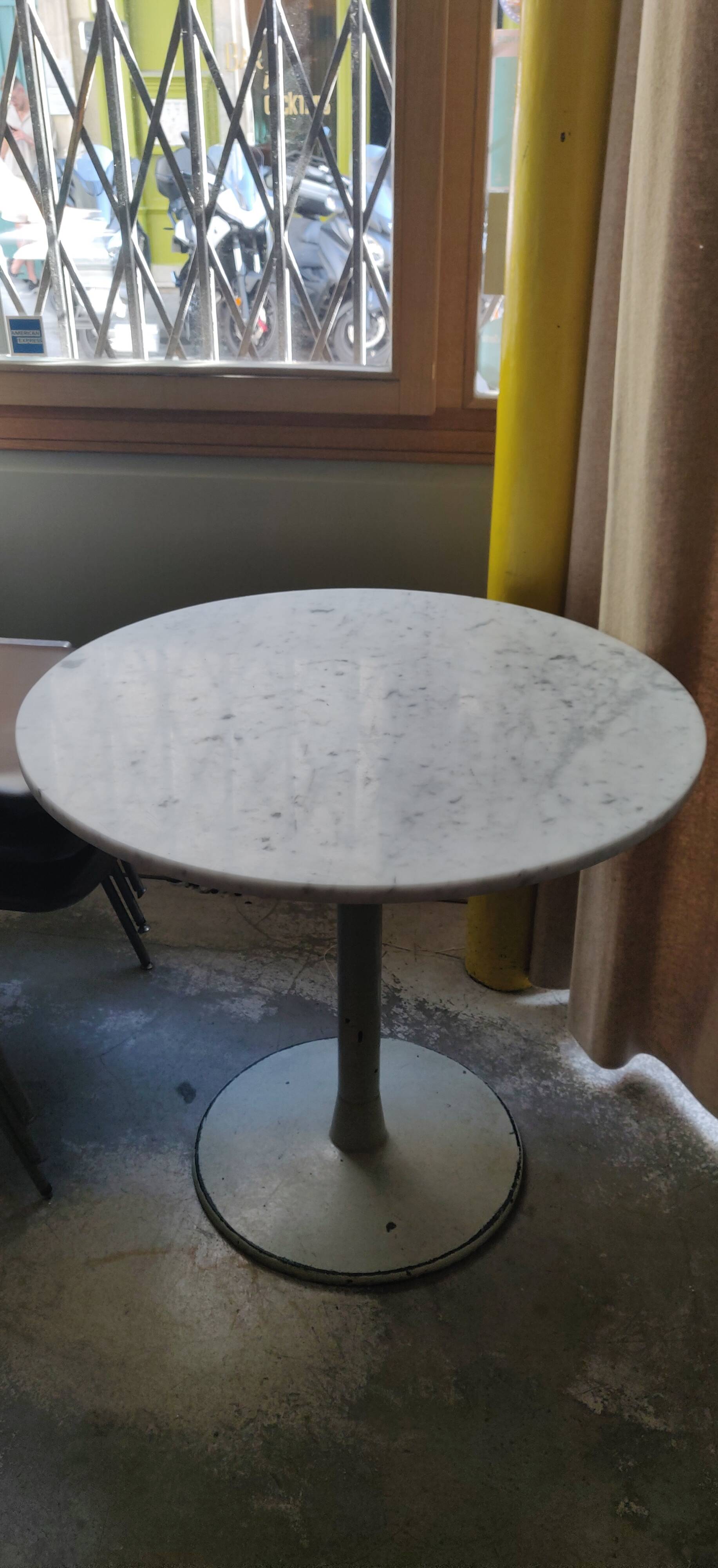Table Round marble top 90cm