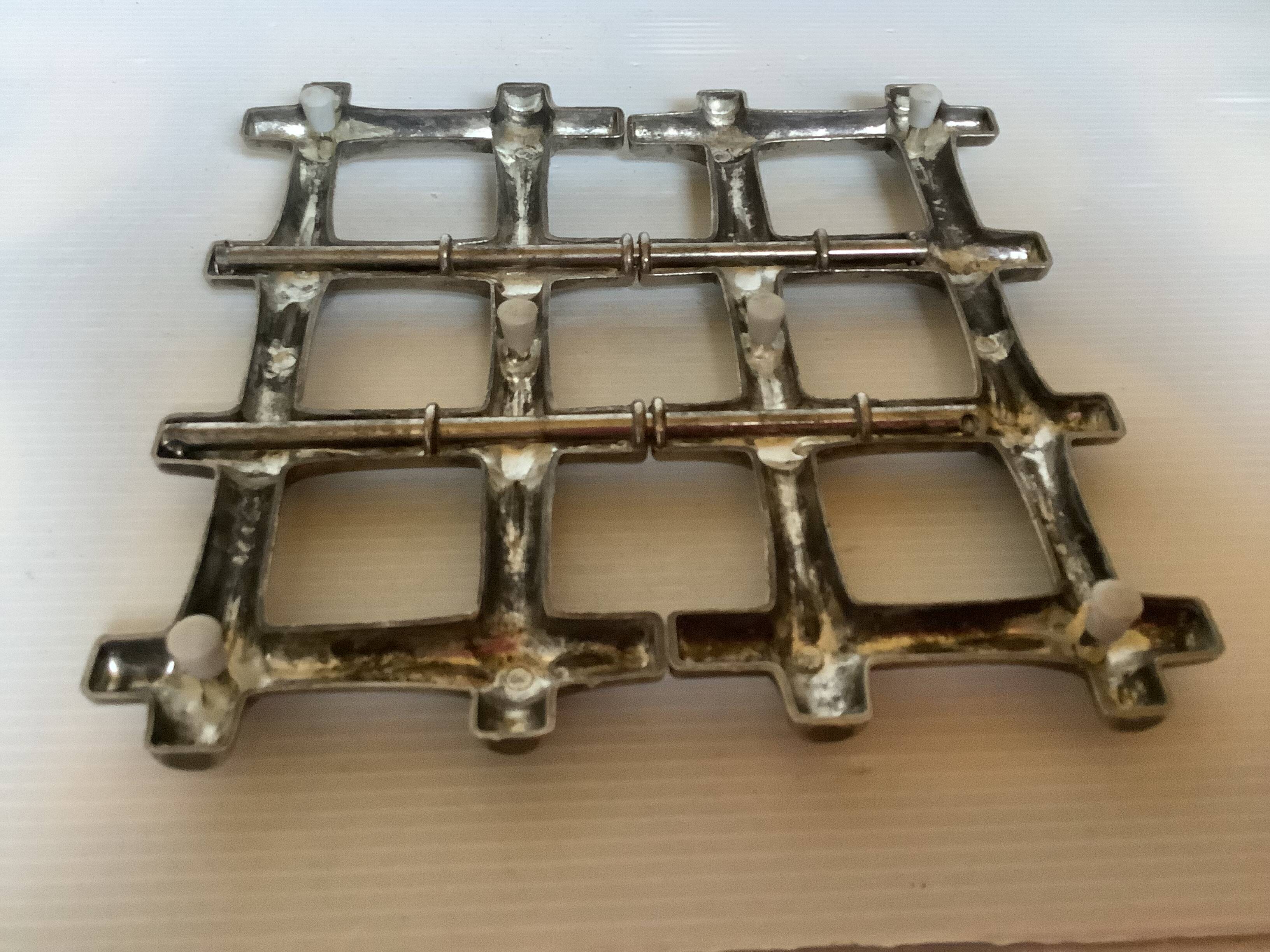 Silver-plated bamboo trivet