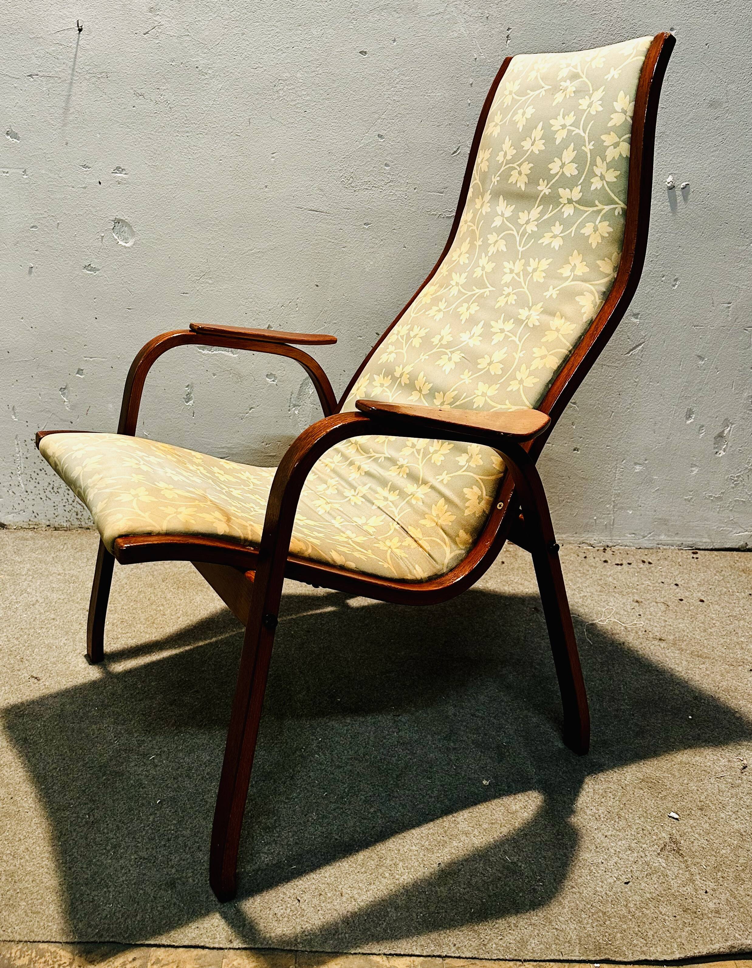 Poltrona di Yngve Ekstrom Lamino per Svedese, anni '60