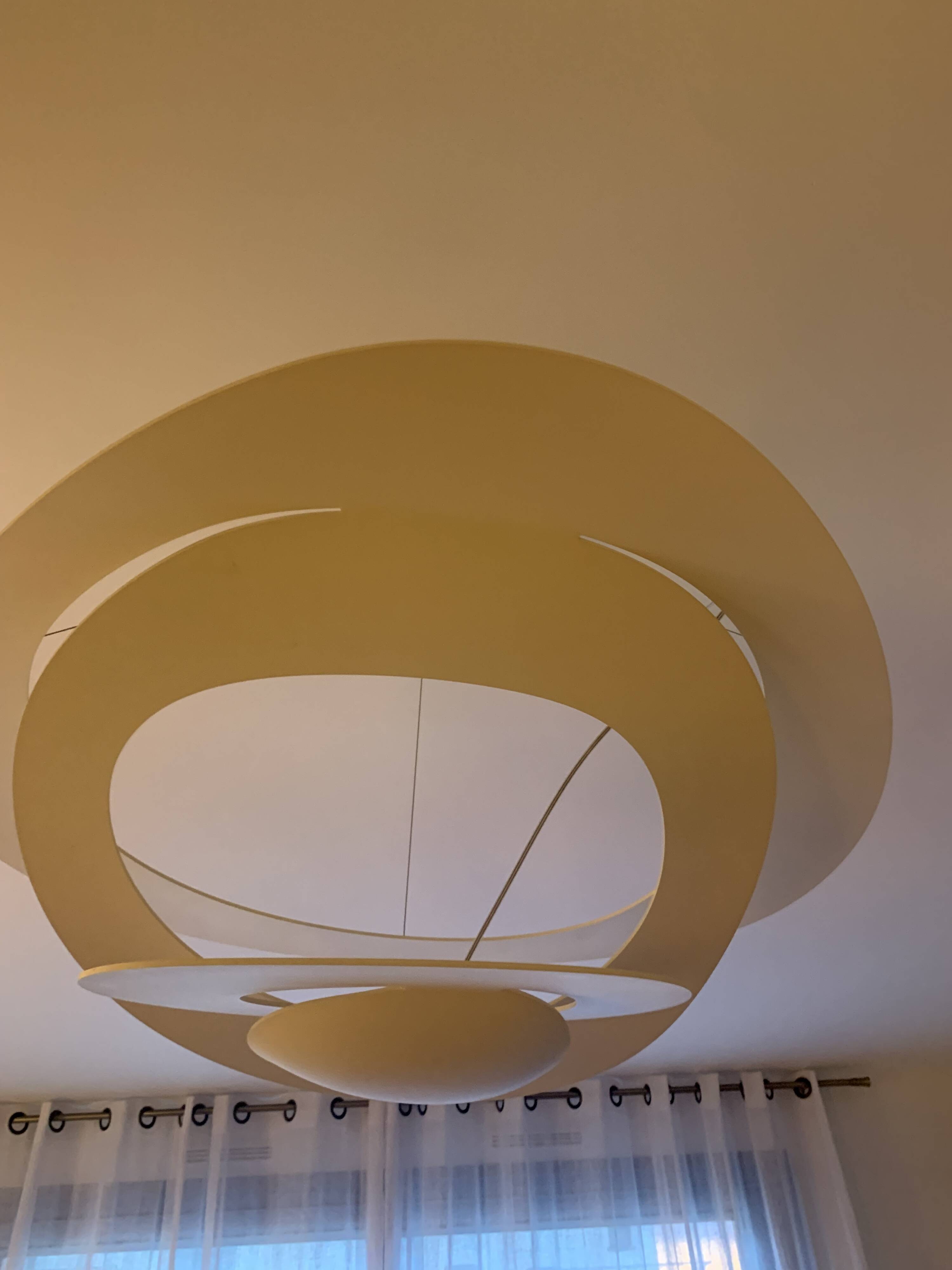 Suspension Pirce blanc de Artemide