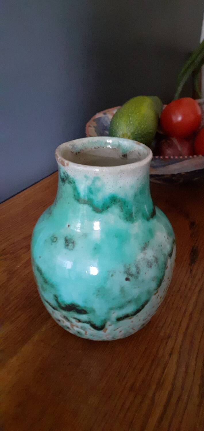 Vase en céramique bleu-vert signé Pierre Lion, année 60