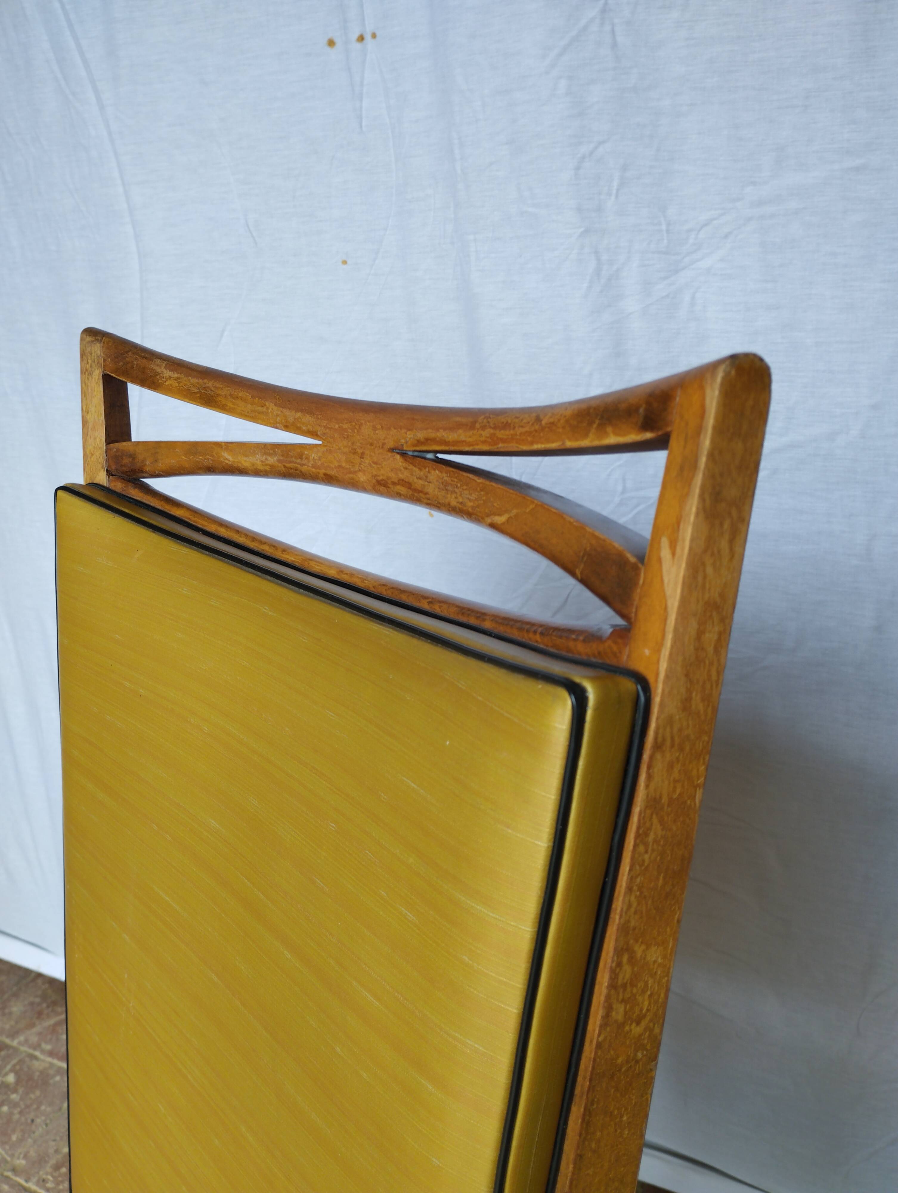 6 chairs