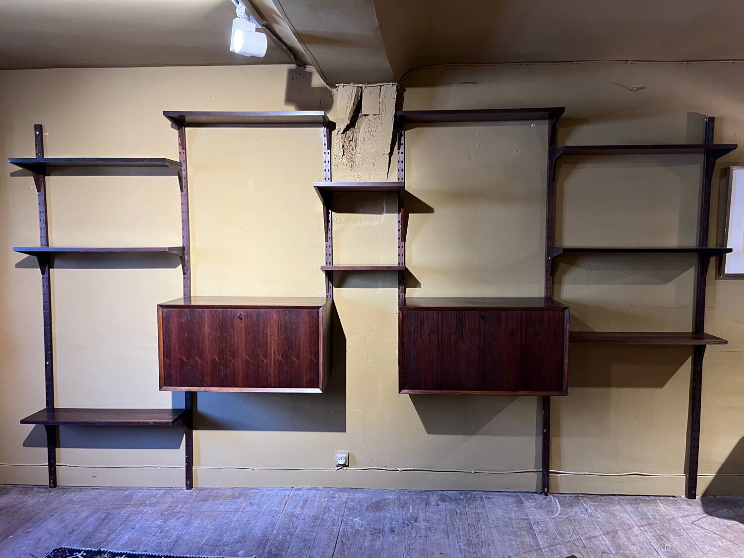 Poul Cadovius System