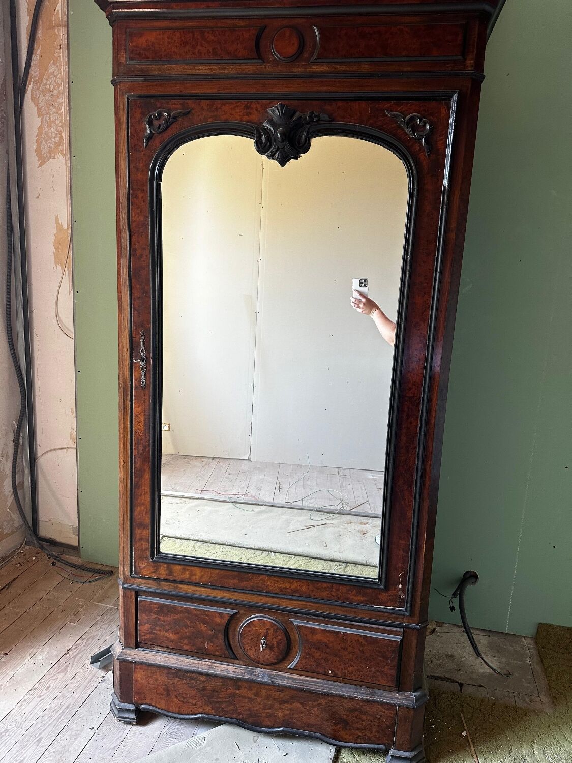 Napoleon III burr walnut armoire with large mirror - 19th century