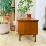 Art Deco oak bedside table from the early 20th century