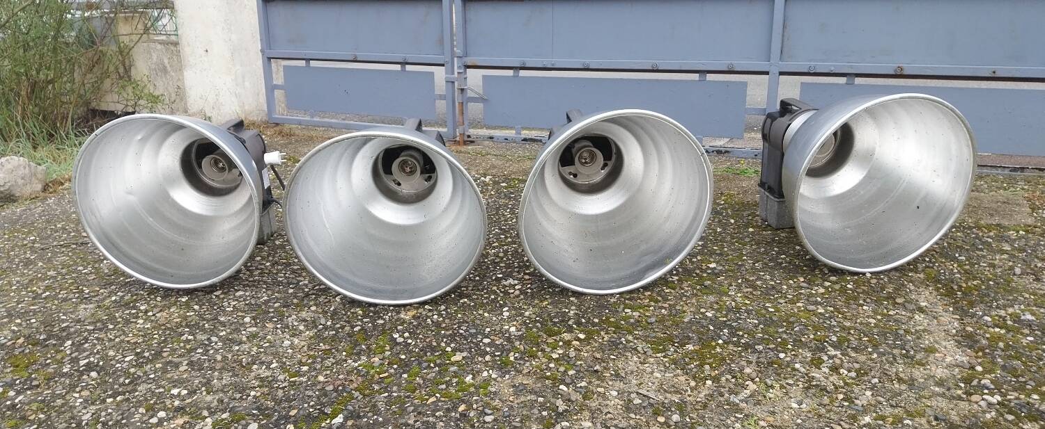 Philips industrial lamps