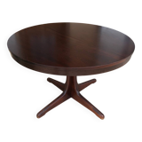 Baumann extendable round table