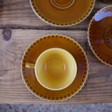 Lot de cinq tasses et soucoupes Digoin