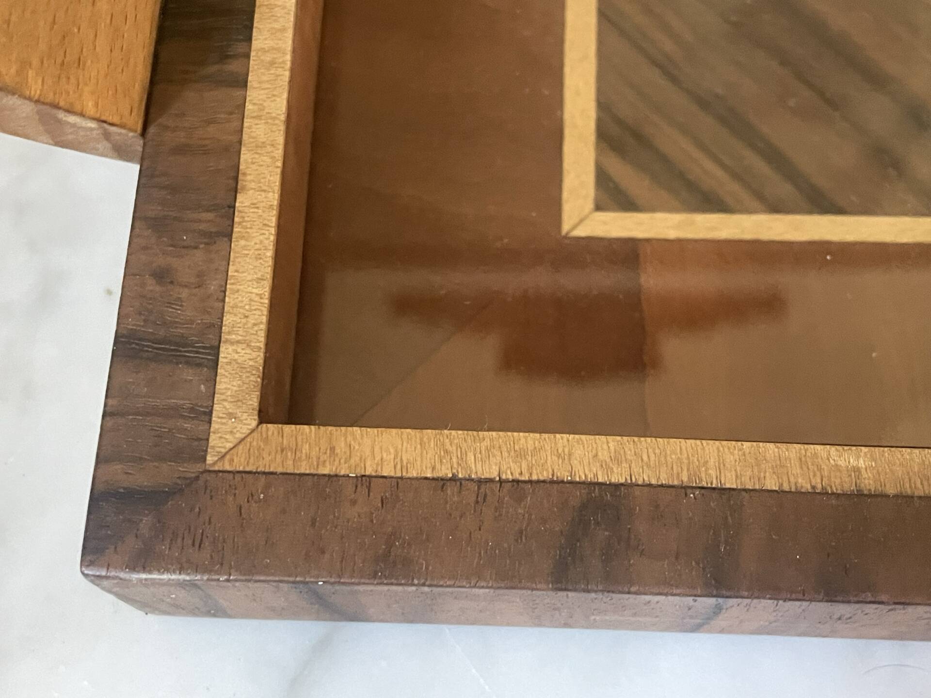 Art Deco service tray in precious wood under glass