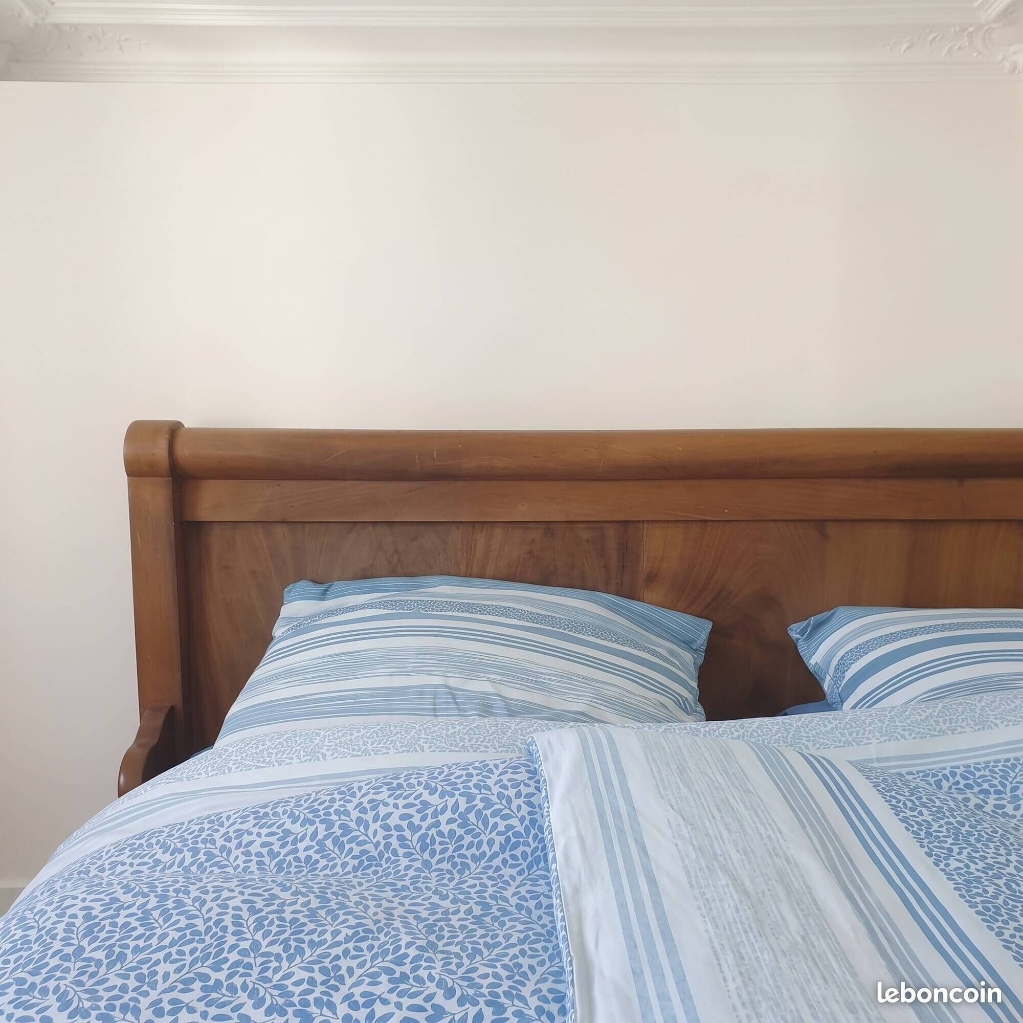 Antique double bed in solid wood