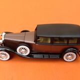 Duesenberg J Solido miniature car N° 4156 Scale: 1/43 Made in France
