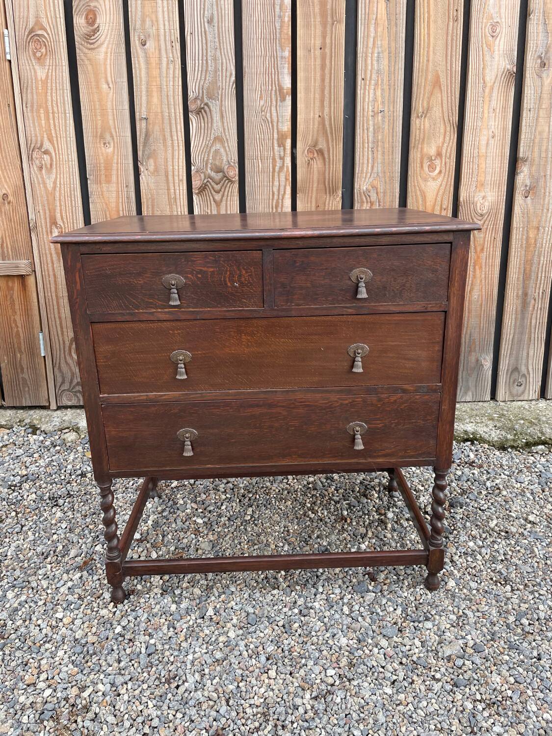 Petite commode anglaise