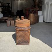 Large Indonesian wicker fishing basket with lid H65 D33