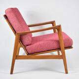 Original scandinavian armchair Stefan, restored, 1960s icon, pink
