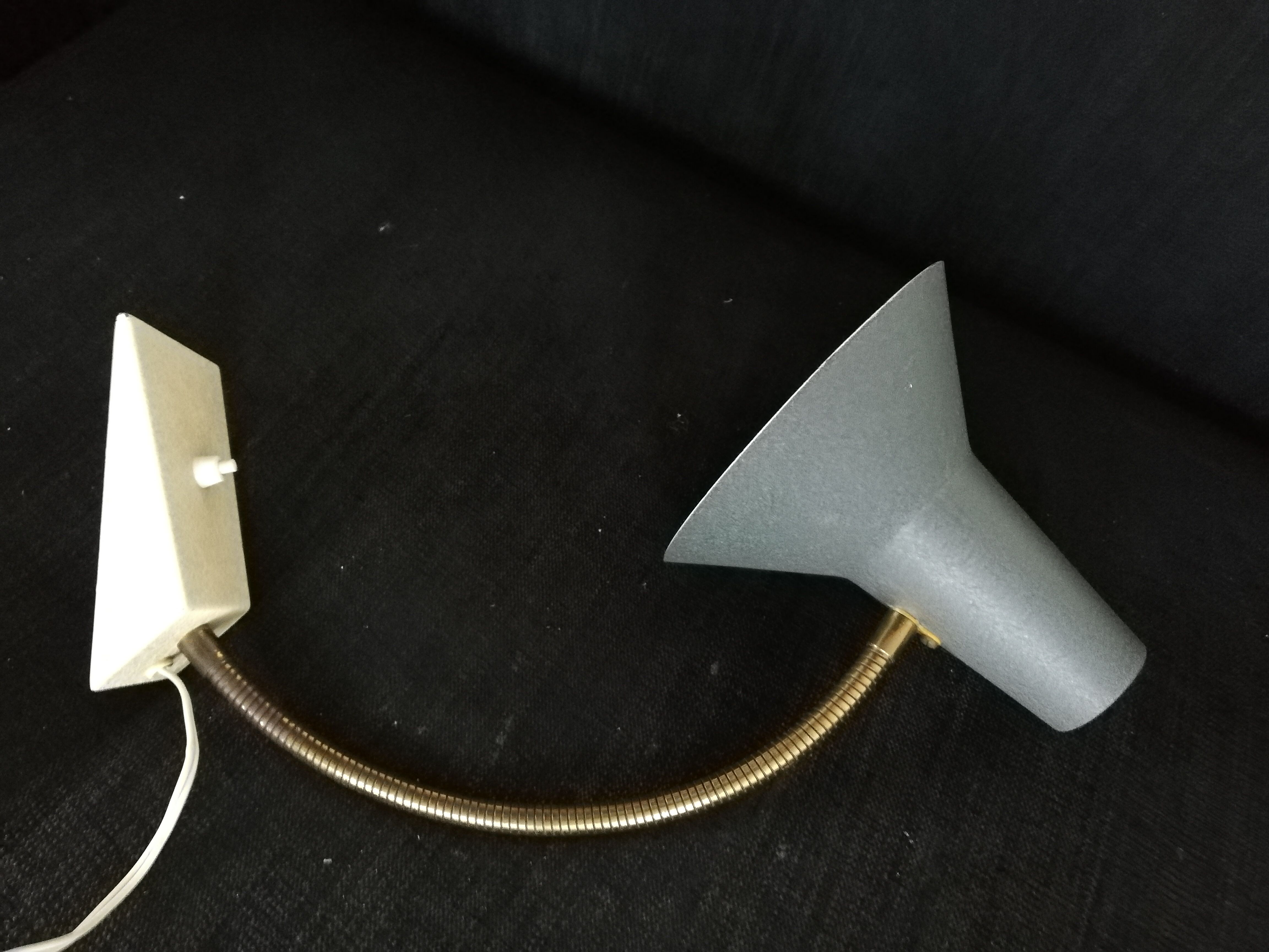 Vintage casserole-style desk lamp