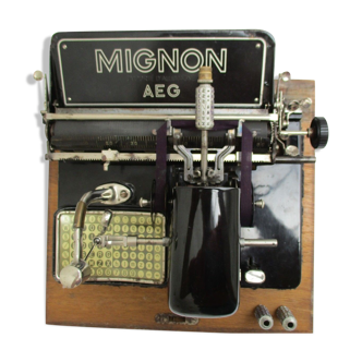 Machine à écrire Mignon modèle 4 AEG 1924-1925 complète coffret à clef