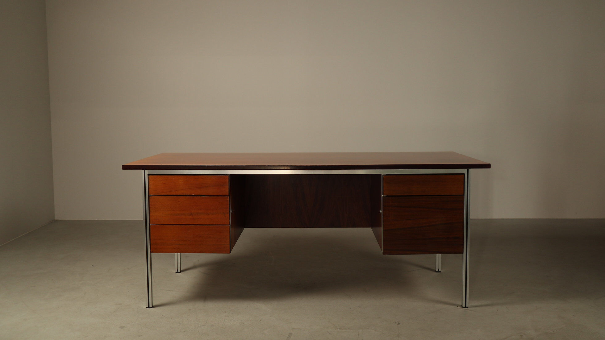 Executive desk by ORA Acciaio, produced in Italy during the 1970s.
