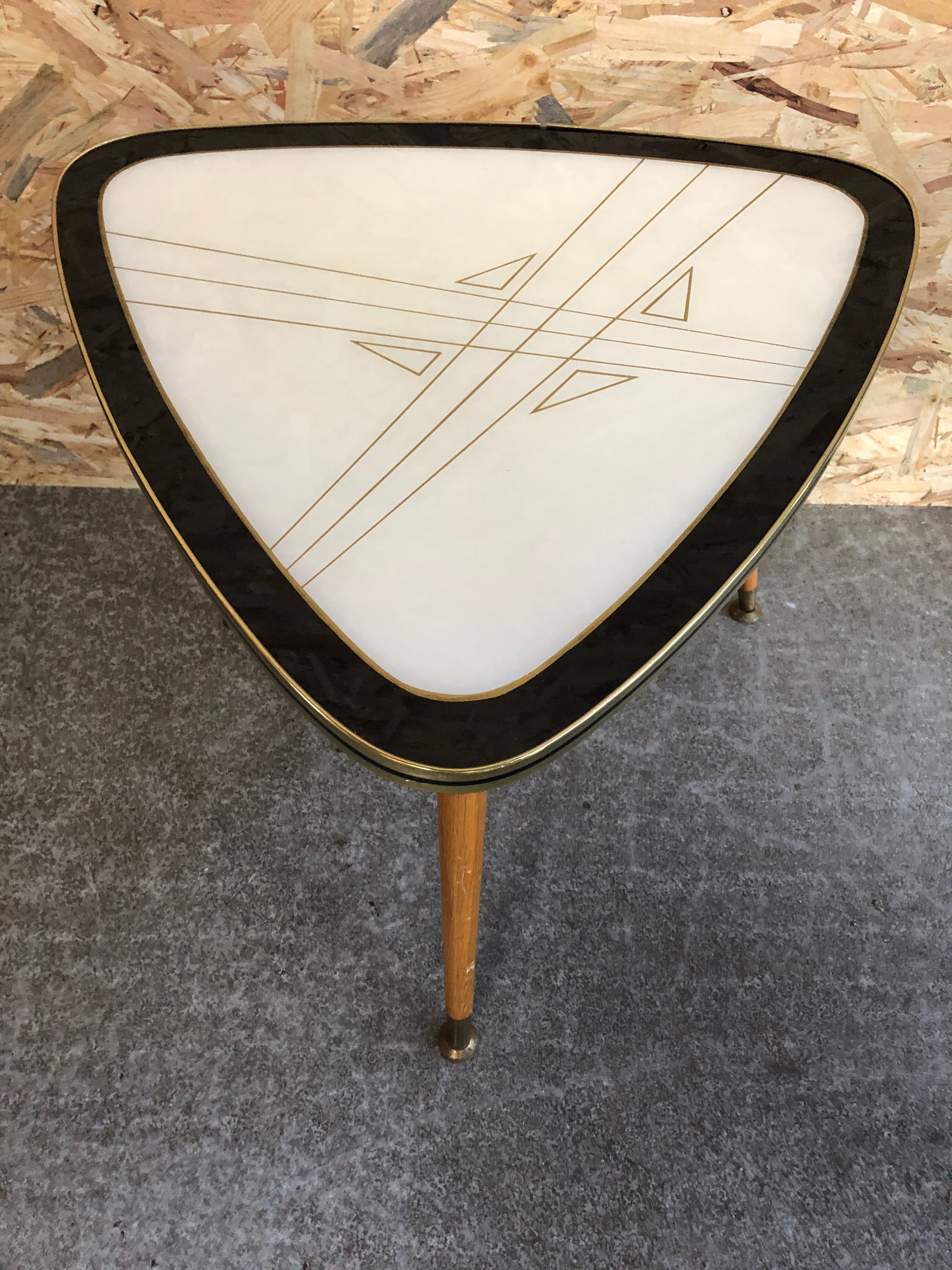Old coffee table mediator wood & resin compass feet 70s vintage