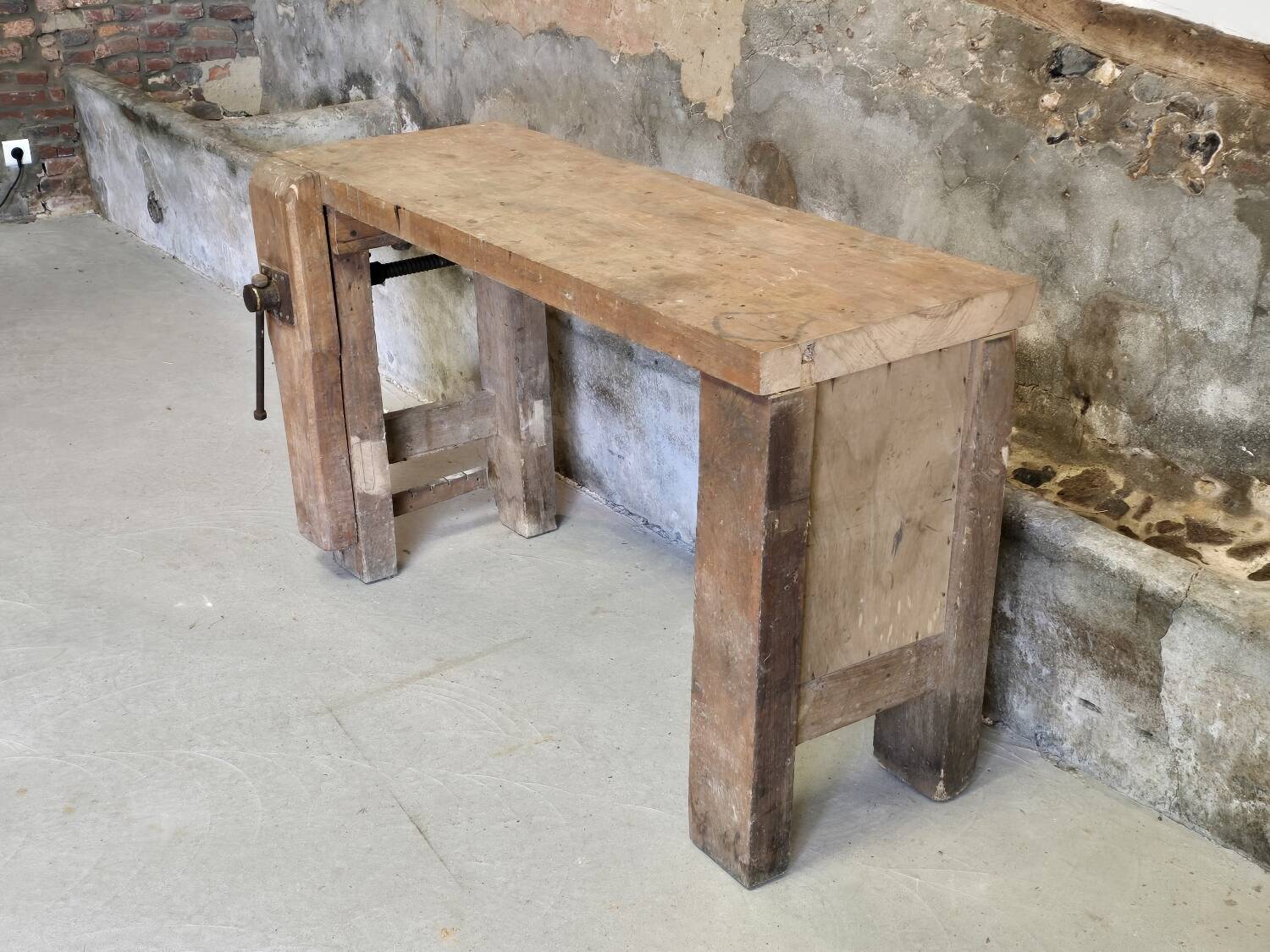 Carpenter's workbench 1950