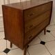 Commode vintage pieds compas