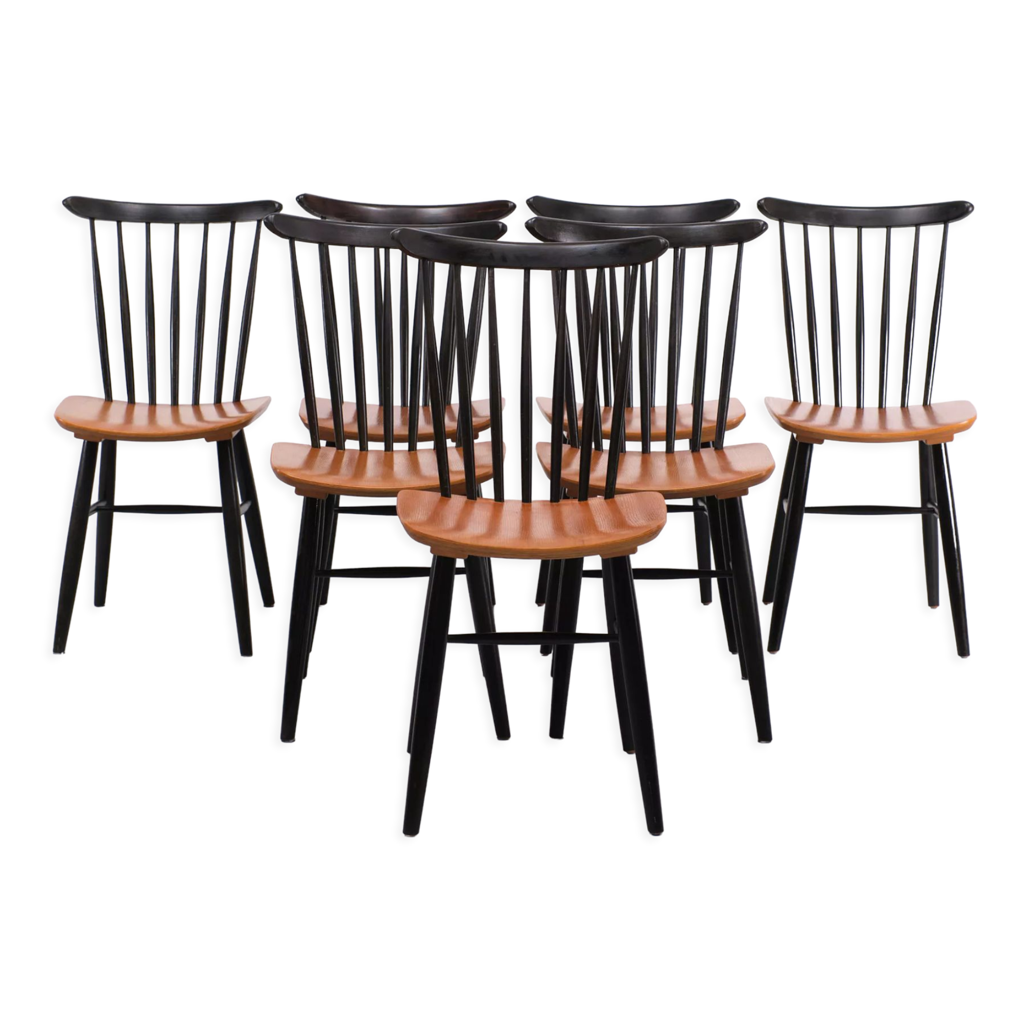 Set off 7 spindle back dining chairs, 1960s