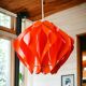 Lampe moderne en acrylique rouge du milieu du siècle