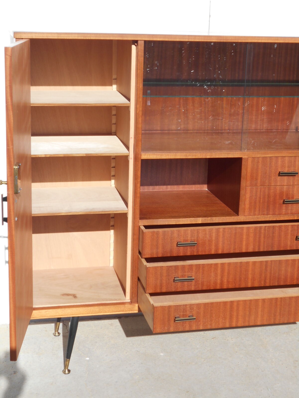 Office furniture in teak veneer, from the 60's