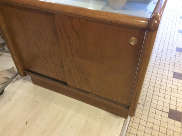 Store window furniture