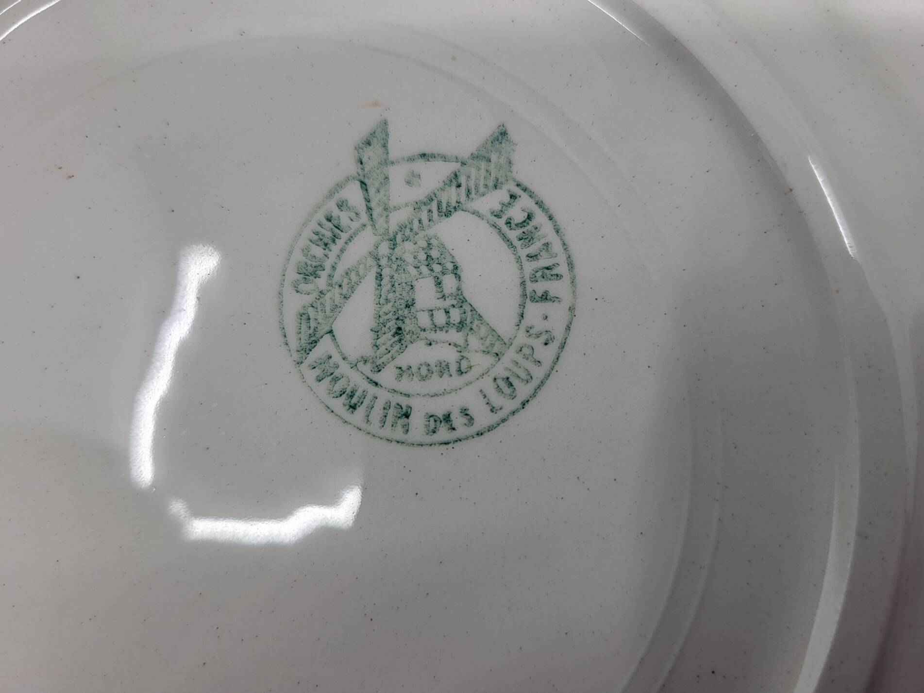 Moulin des Loups Orchies serving dishes, "Nappe" model, Green (set of 9)